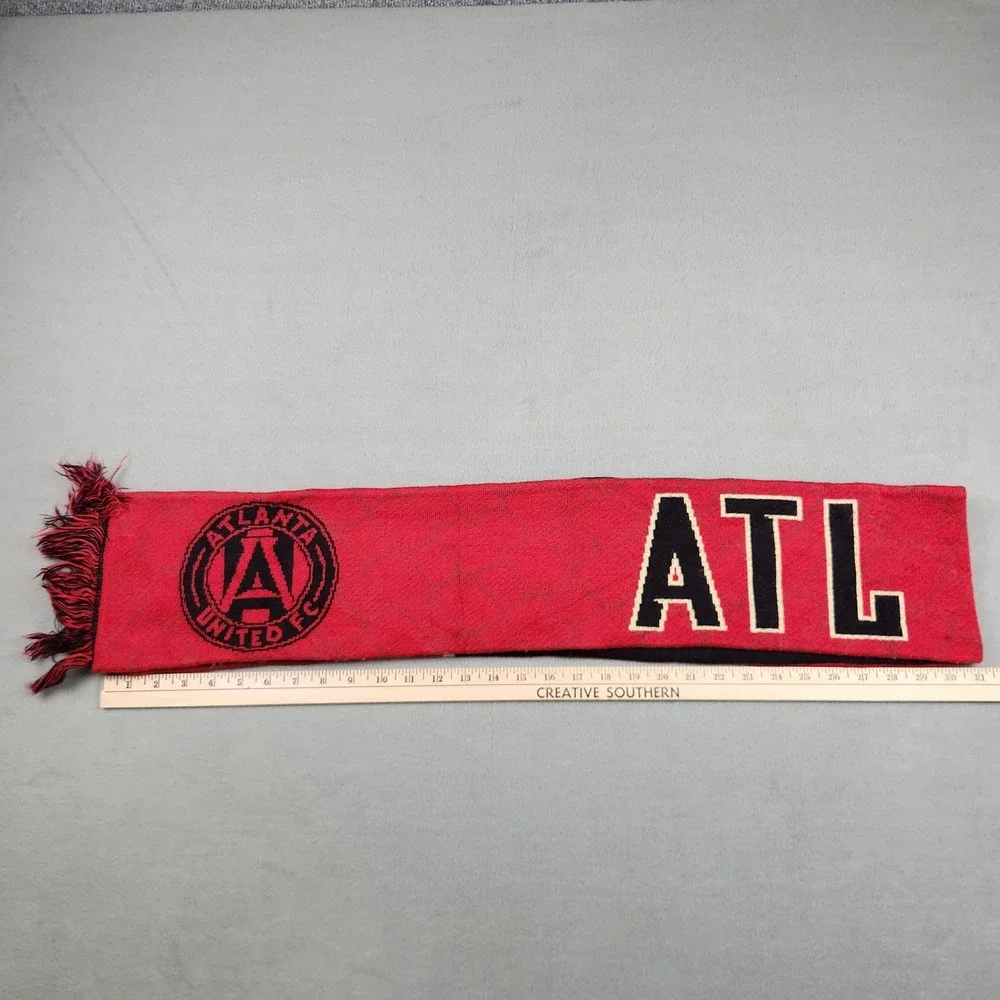 Atlanta United FC MLS Soccer Scarf Red Black Knit ATL UTD Fringe Reversible